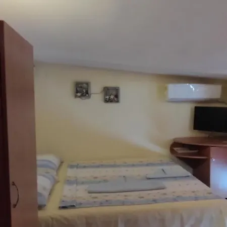 Via Maris Pensionat 3*