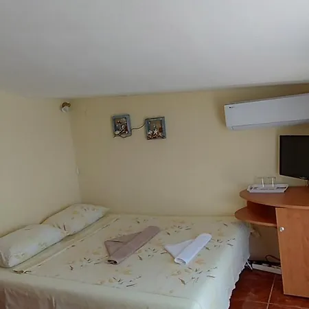 Casa de hóspedes Via Maris 3*